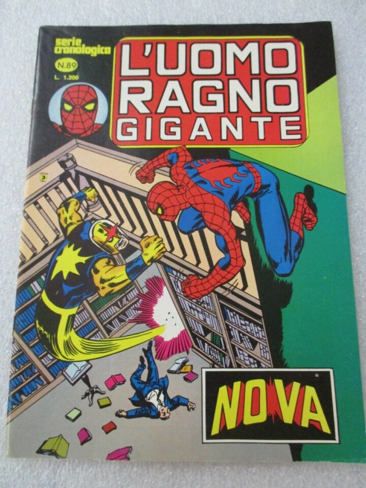 L'uomo Ragno Gigante N° 89 - Ed. Corno 1983