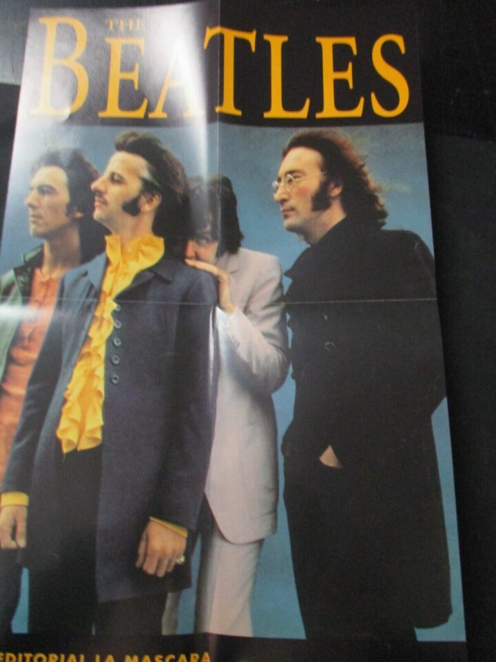 The Beatles Con I Testi Delle Canzoni + Poster - La Mascara 1994